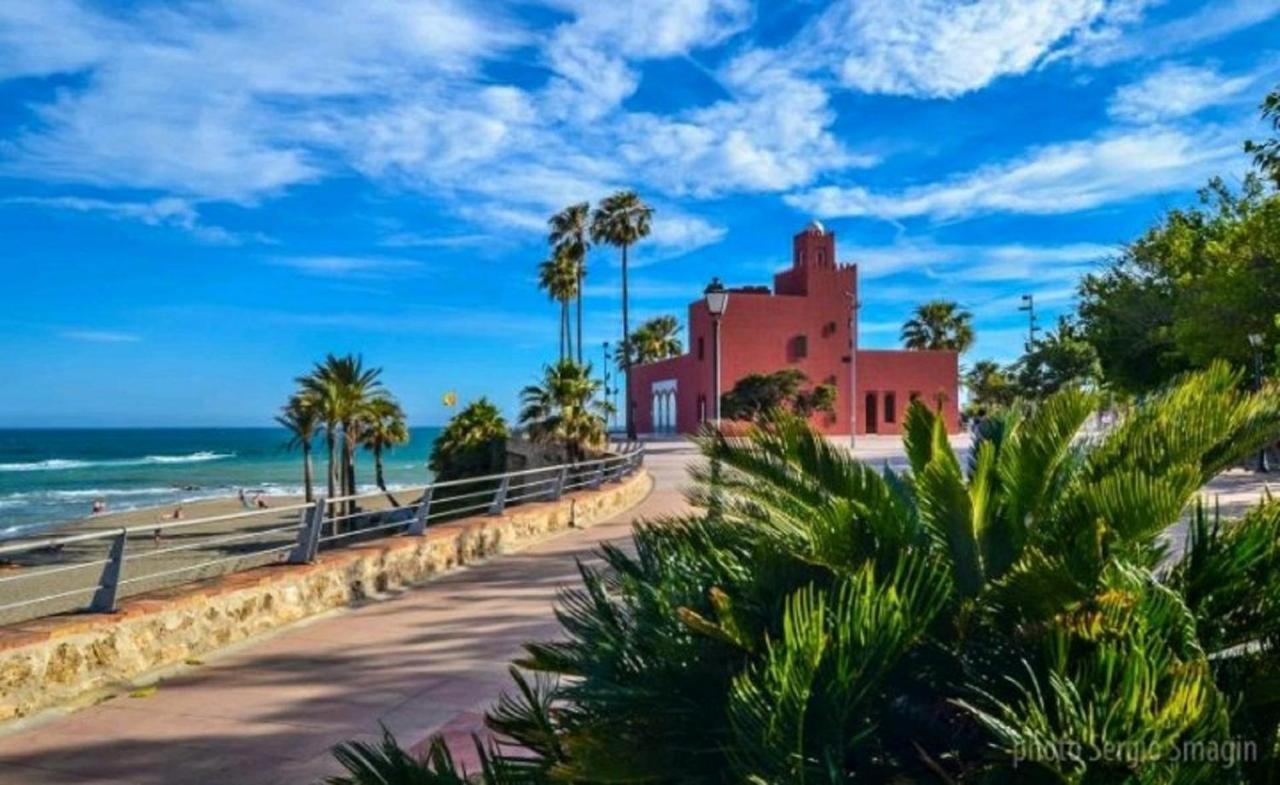 Benalbeach Holidays Benalmádena Exteriör bild